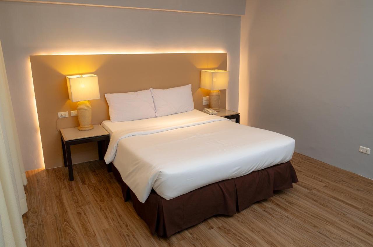 Cebu Grand Hotel Zewnętrze zdjęcie
